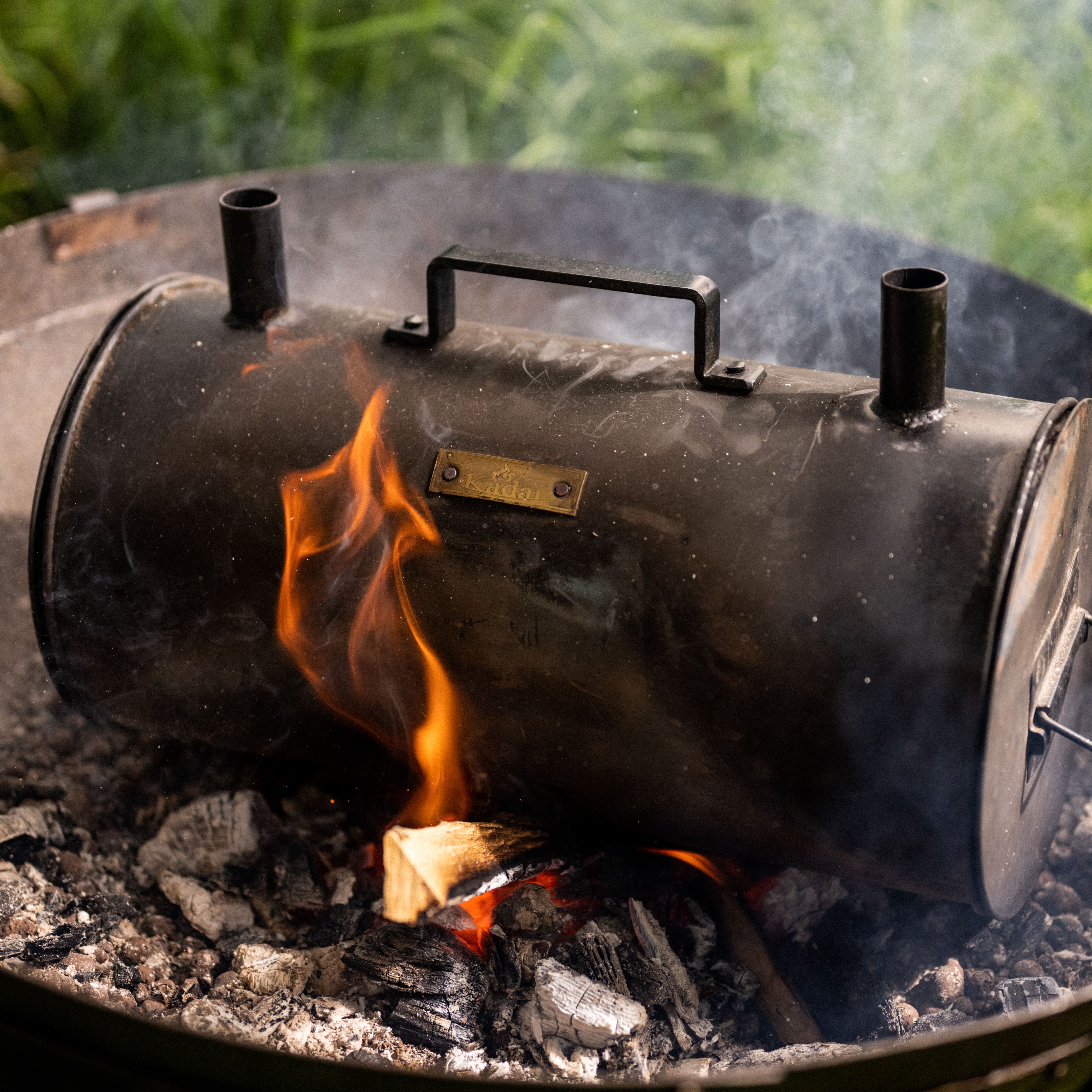 gift_guide_charcoal_maker_3